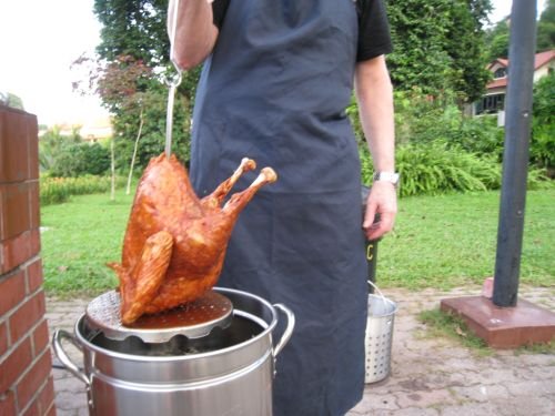 deepfrying turkey - mar '11-03.jpg