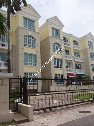 EASTWOOD GREEN CONDO