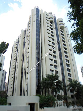 HORIZON TOWER EAST