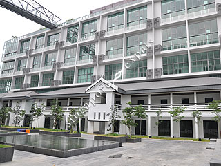 ONE NORTH RESIDENCES