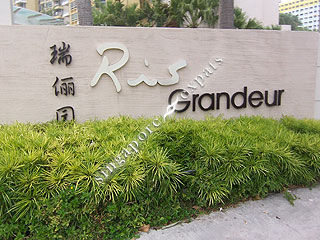 RIS GRANDEUR