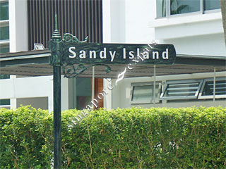 SANDY ISLAND