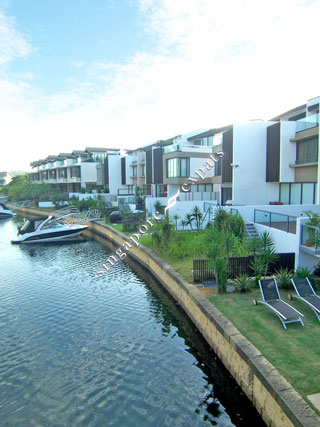 SENTOSA COVE