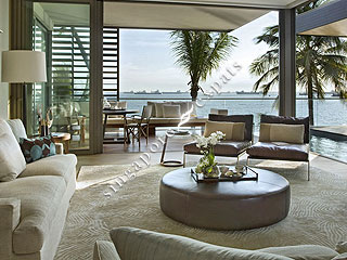SEVEN PALMS