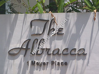 THE ALBRACCA