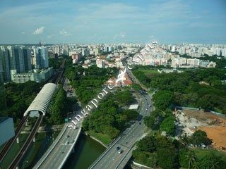 THE RIVERINE BY THE PARK